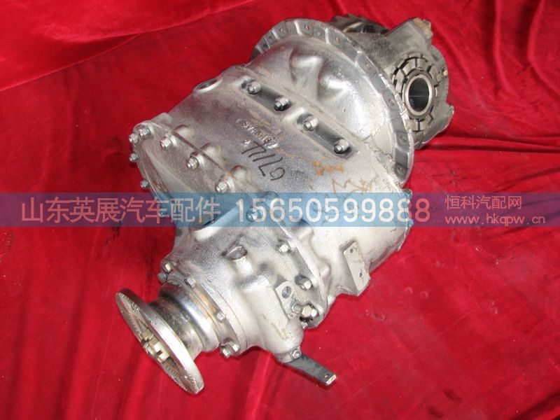 后桥中段（i=5.73，Φ165，强化型差速器） 图3